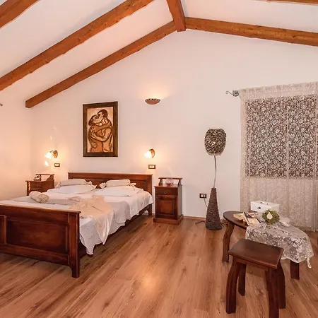 Bacio 660 Villa